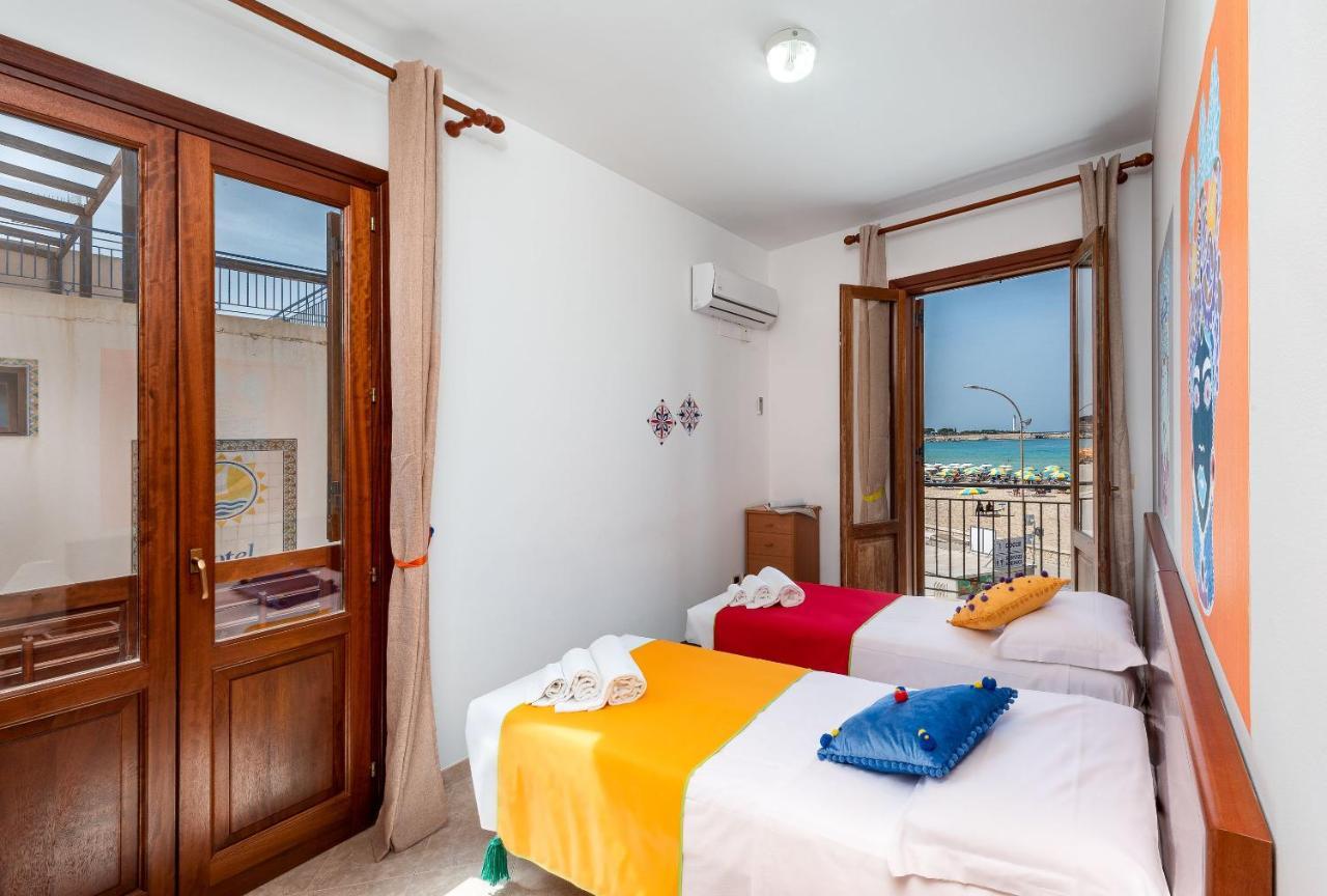 I Tre Golfi Beach Apartments San Vito Lo Capo Esterno foto